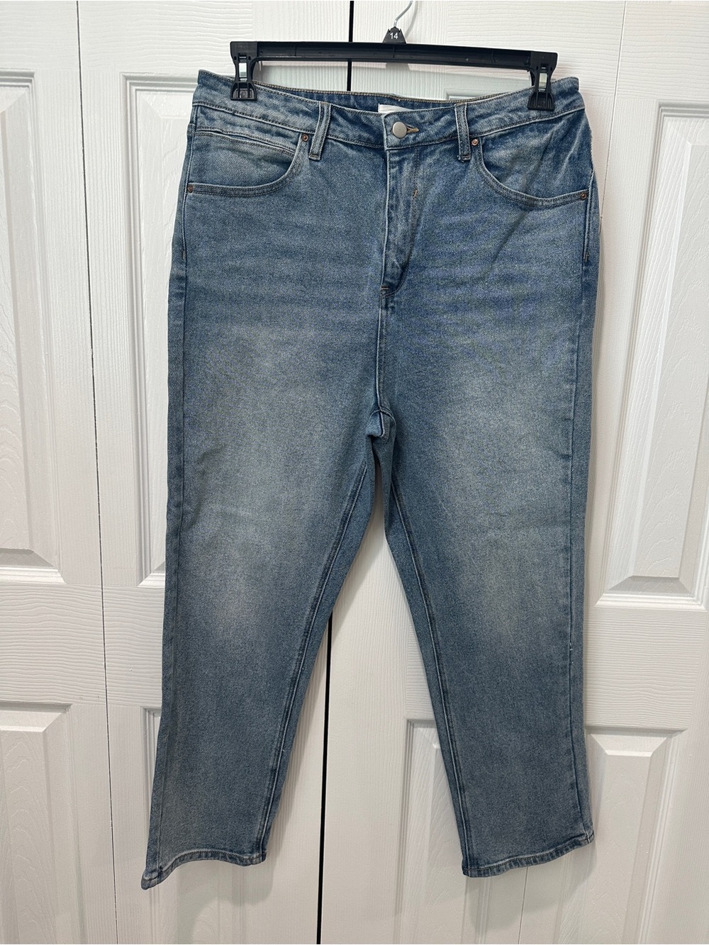 Straight Leg Women’s Jeans in Light Blue